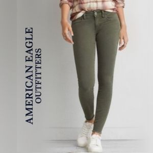 AEO Sateen Super Stretch Jegging